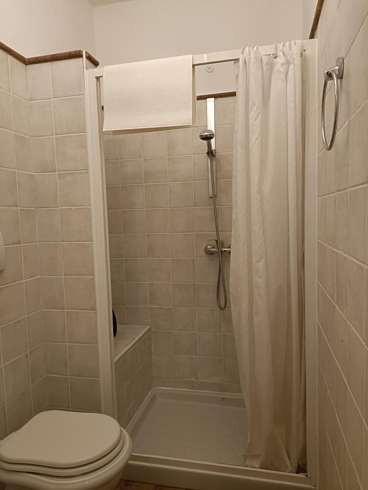 Garden Apartment Lesa Εξωτερικό φωτογραφία